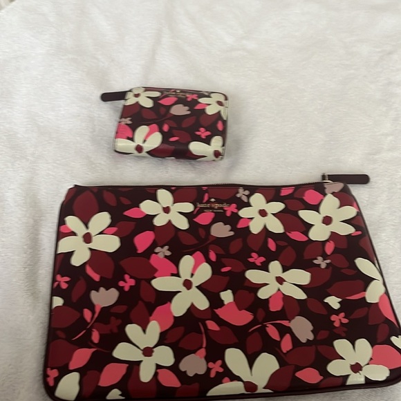 NWOT Kate Spade floral pouch small bag - Picture 9 of 11